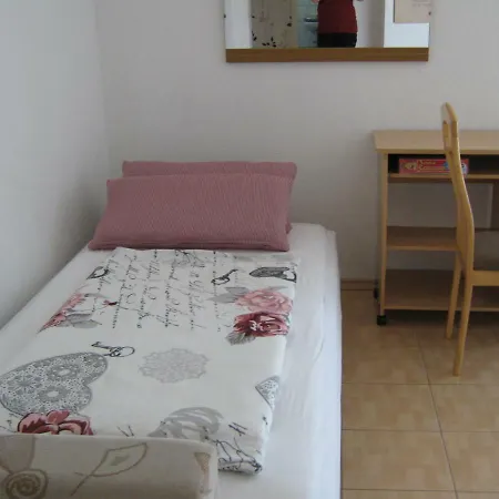 Lejlighed Ferienwohnung An Der Heiligenstrasse 28